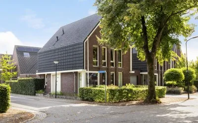 Twee-onder-één-kap te koop: Gerrit Palmlaan 47, De Bouwhof Ugchelen