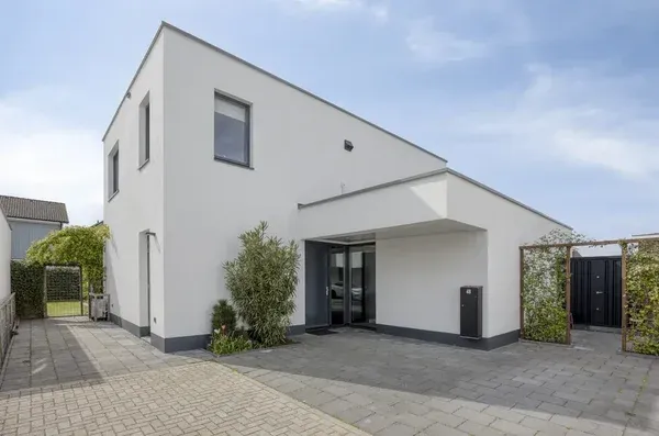 Vrijstaande woning te koop: Gerrit Verrijstkade 48, Nesselande Rotterdam