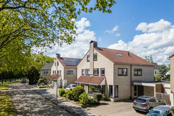 Tussenwoning te koop: Gersthullen 29, De Hullen Assen