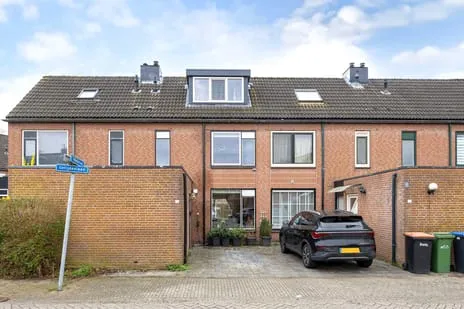 Woning te koop: Getijdenlaan 10, Lelystad