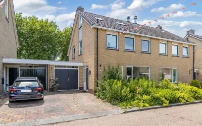 Tussenwoning te koop: Geulstraat 10, Emmeloord-Espelervaart-Espelervaart West Emmeloord