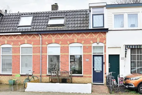 Tussenwoning te koop: Geuzenweg 236, Geuzenbuurt Hilversum
