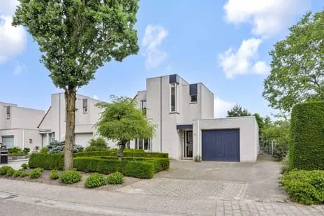 Corner house for sale: Gevart van Doernestraat 14, Vlier-Noord Deurne