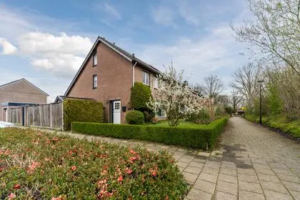 Twee-onder-één-kap te koop: Gezellestraat 17, Gemert-Noord Gemert