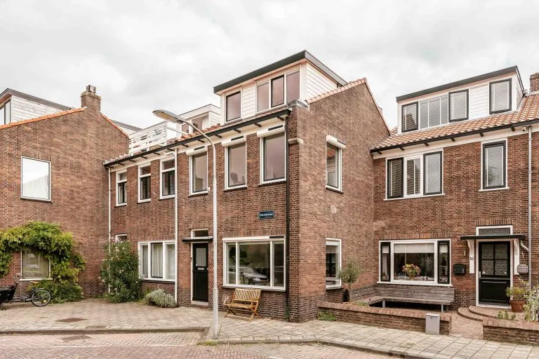 Tussenwoning te koop: Gibraltarstraat 18, Haarlem