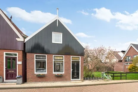Hoekwoning te koop: Giekstraat 15, Volendam-Oude kom Volendam