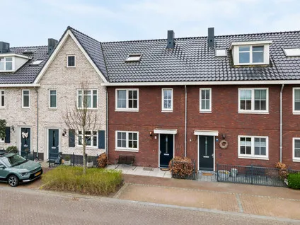 Tussenwoning te koop: Gieser Wildeman 37, Hardinxveld-Giessendam