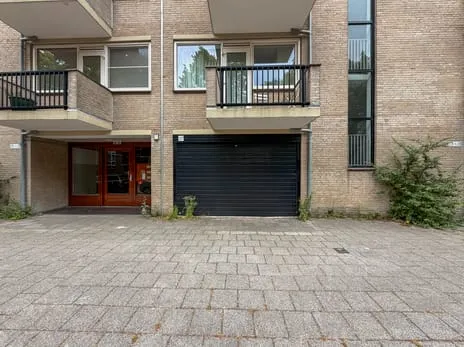 Studio te koop: Gijsbrecht van IJselsteinstraat 227, Gelderlandpleinbuurt Amsterdam