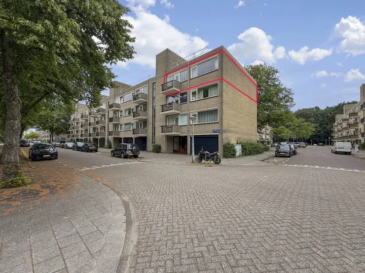 Appartement te koop: Gijsbrecht van IJselsteinstraat 255, Gelderlandpleinbuurt Amsterdam
