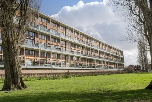 Appartement te koop: Gijsbrecht van Amstelstraat 136, Wetering Vlaardingen