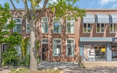 Tussenwoning te koop: Gijsbrecht van Amstelstraat 248, Schrijverskwartier Hilversum