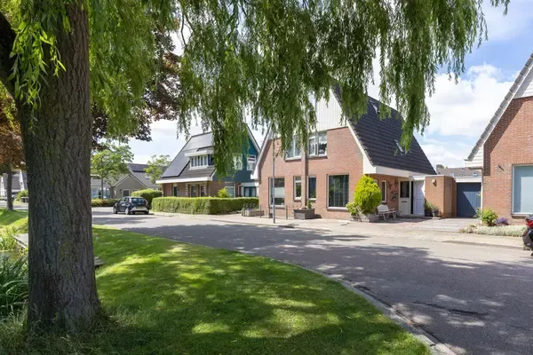 Tussenwoning te koop: Gildelaan 59, Medemblik Randwijk en Gildenwijk Medemblik