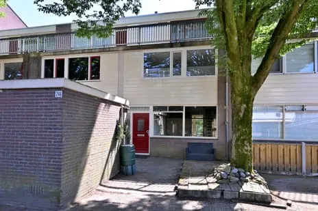 Appartement te koop: Gildenburg 246, Het Oostrik Deventer