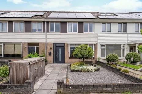 Tussenwoning te koop: Gitaarstraat 34, Uden