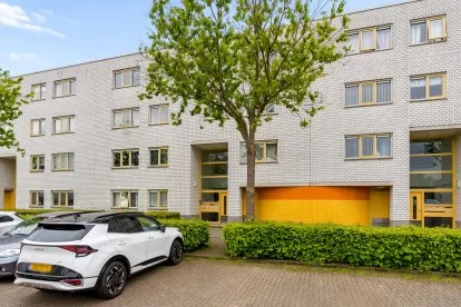 Appartement te koop: Gitaarstraat 61, Muziekwijk N.-Midden Almere