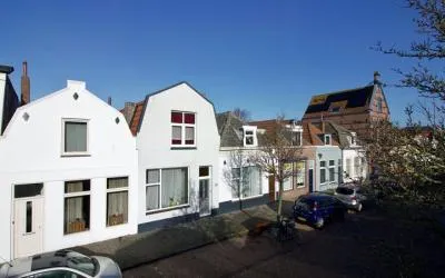 Tussenwoning te koop: Glacisstraat 37, Scheldestraat e.o. Vlissingen