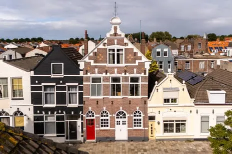 Tussenwoning te koop: Glacisstraat 97, Scheldestraat e.o. Vlissingen
