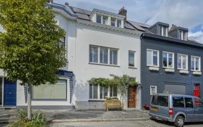 Terraced house for sale: Glacisweg 54B, Villapark Maastricht
