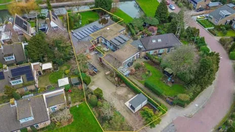 Hoekwoning te koop: Gladiolenlaan 4B, Rozenburg Rozenburg (Zh)