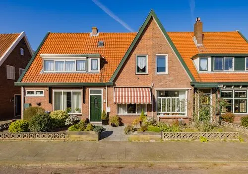 Tussenwoning te koop: Gladiolenlaan 62, Westertuinen Beverwijk