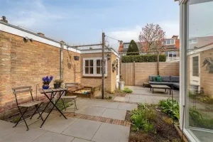 Woning te huur: Gladiolenlaan, Leidsevaart- Bloemhof Bennebroek