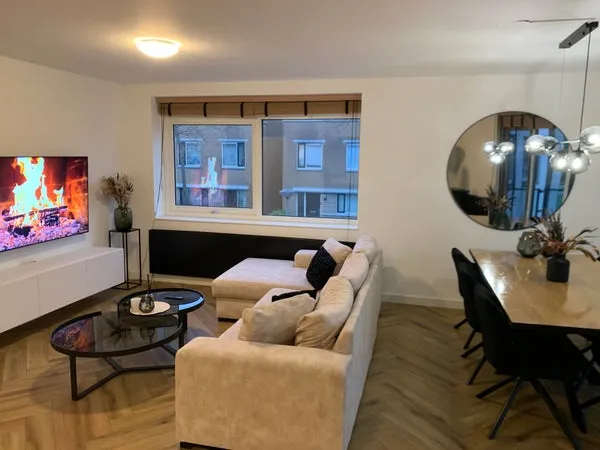 Huurwoning: Gleditsiastraat in Almere - €2.200 per maand