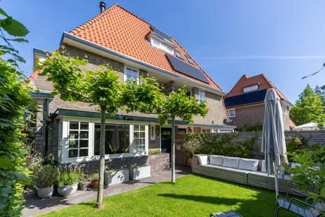 Terraced house for sale: Godelindestraat 67, Waltherlaan Bussum