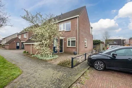 Hoekwoning te koop: Godfried van Rhenenlaan 24, Vollenhove Vollenhove