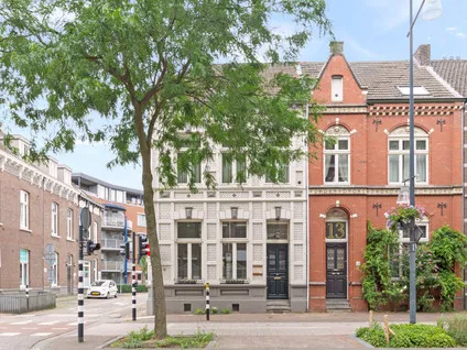 Hoekwoning te koop: Godsweerdersingel 11, Binnenstad Roermond