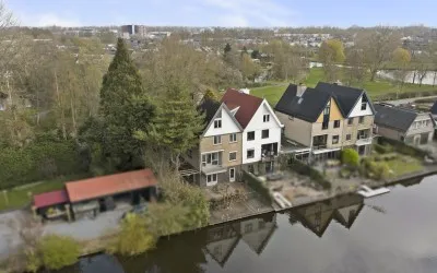 Hoekwoning te koop: Goejanverwelledijk 20A, Sportbuurt Gouda