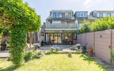 Hoekwoning te koop: Goeman Borgesiuslaan 34, Ministerpark Naarden