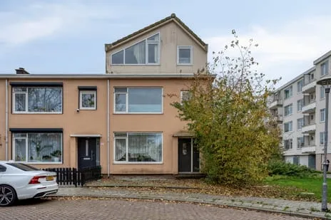 Hoekwoning te koop: Goeman Borgesiusplantsoen 1, Crabbehof-Zuid Dordrecht