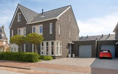 Tussenwoning te koop: Goese Dieplaan 40, Industrieterrein Haven Goes