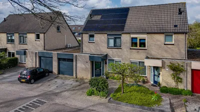 Tussenwoning te koop: Golden Delicious 40, Zuidoost Duiven