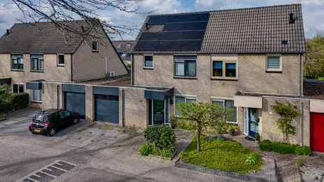 Tussenwoning te koop: Golden Delicious 40, Zuidoost Duiven