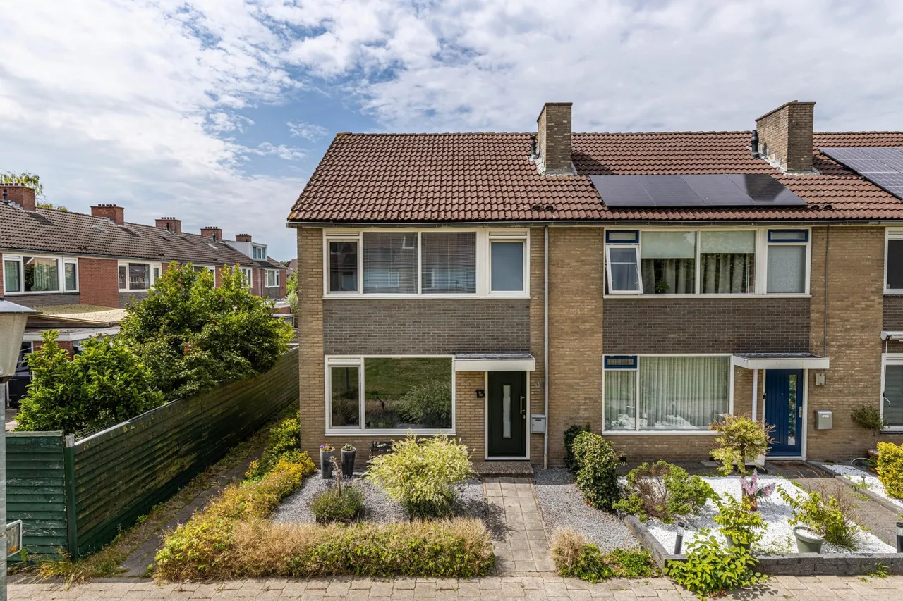 Hoekwoning te koop: Golf van Riga 13, Veendam