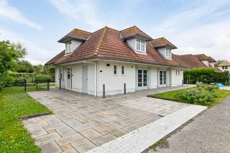 Woning te koop: Golfbreker 6, Verspreide huizen Domburg Domburg