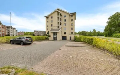 Appartement te koop: Golflaan 2-2, De Heide Heerenveen
