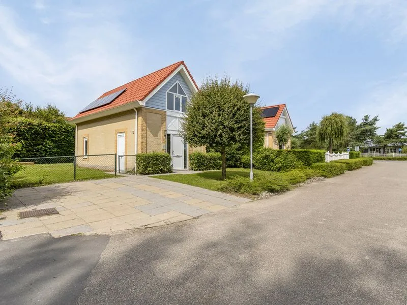 Vrijstaande woning te koop: Golfslag 3, Kamperland