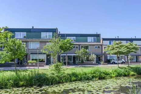 Tussenwoning te koop: Golfstroom 24, Rijnsoever-Oost Katwijk (Zh)