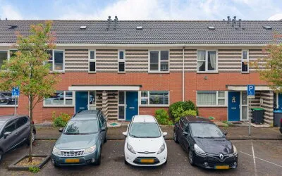 Tussenwoning te koop: Gooimeer 12, Meerwede Zuidwest Barendrecht