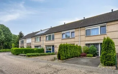 Tussenwoning te koop: Gooisehof 32, Rijpelberg-West Helmond