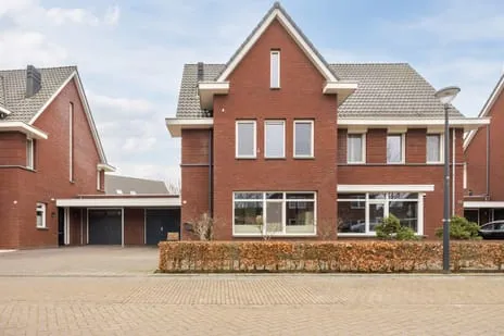 Tussenwoning te koop: Gording 48, Eikenheuvel Uden
