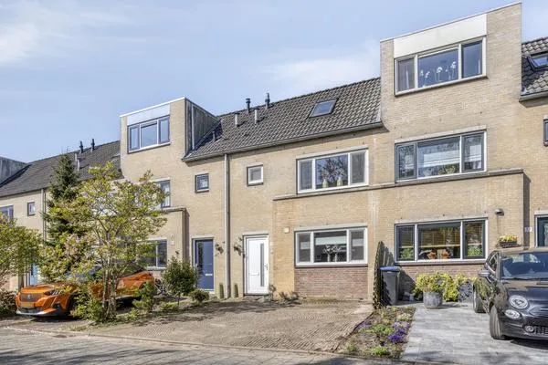 Tussenwoning te koop: Gortmolenerf 35, Gouda