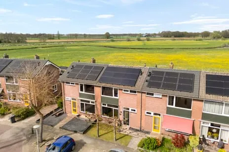 Tussenwoning te koop: Goudenregenstraat 23, Gramsbergen