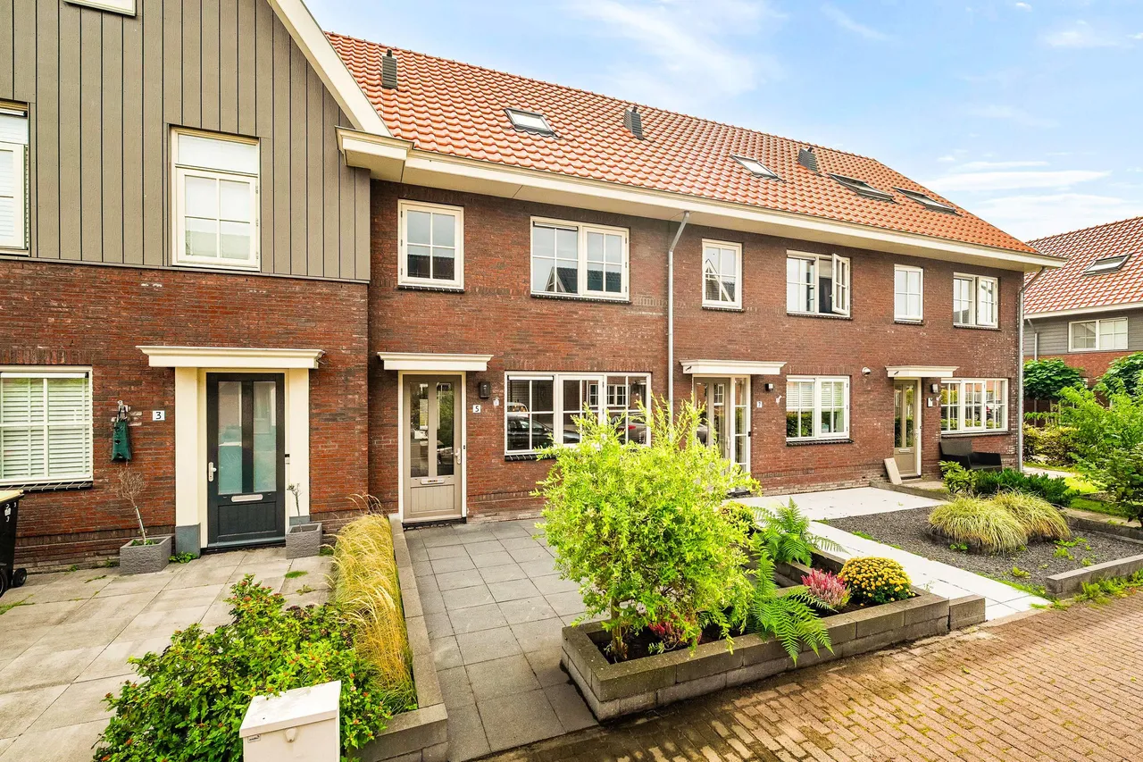 Tussenwoning te koop: Goudhaver 5, Anna Paulowna