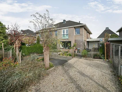 Twee-onder-één-kap te koop: Goudhoekweg 39, Oostvoorne Oostvoorne