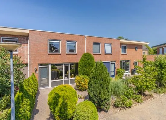 Tussenwoning te koop: Goudreinet 34, Lynden Elst