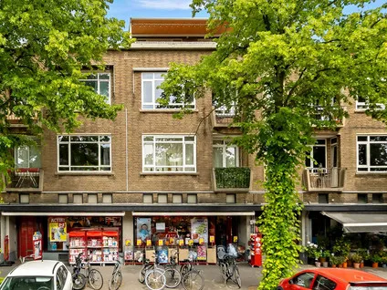 Apartment for sale: Goudsbloemlaan 109, Bloemenbuurt-Oost 'S-Gravenhage
