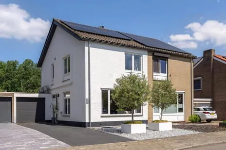 Hoekwoning te koop: Gouverneur Houbenstraat 1A, Amby Maastricht